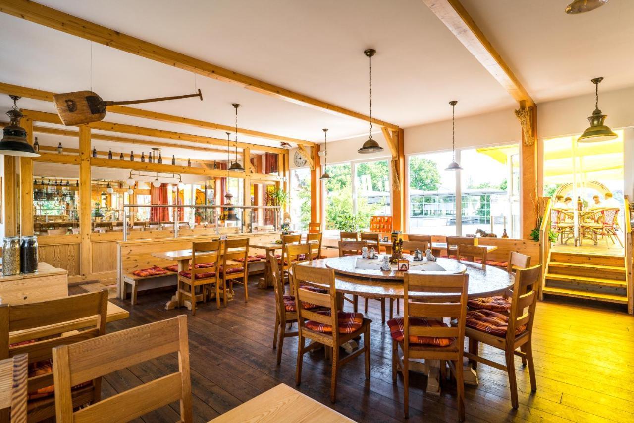 Hotel Am Brauhaus Waren  Luaran gambar